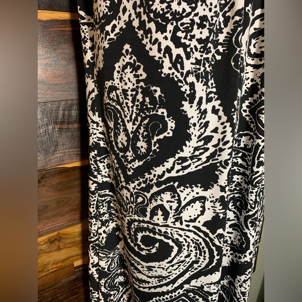 Hartfield Design LARGE Sleeveless Dress with Bejeweled Neckline - Picture 11 of 16
